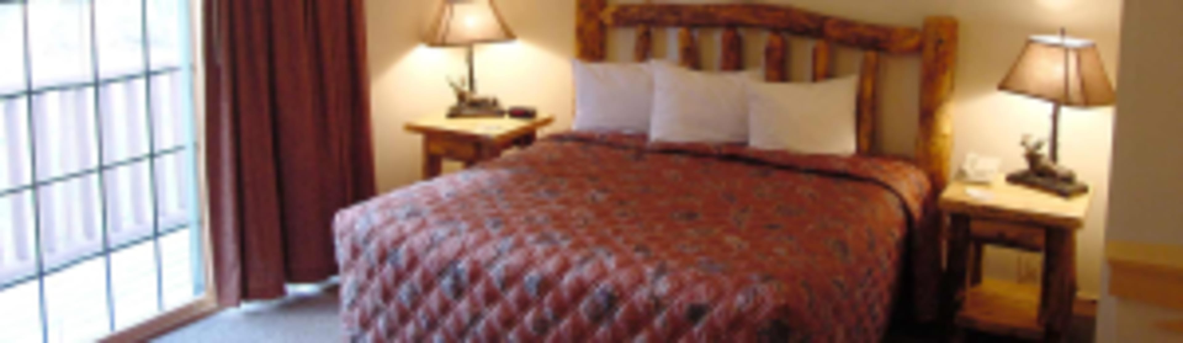 Grizzly Jack’s Grand Bear Resort Grizzly Jack’s Grand Bear ResortCode